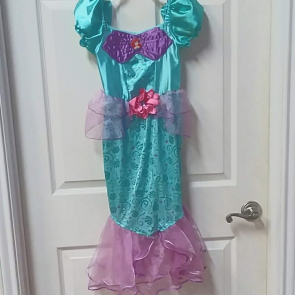 Disney Other - Girls Disney Princess Ariel Costume size S(4-6)